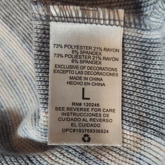 Lightweight Aztec hoodie - Picture 8 of 10